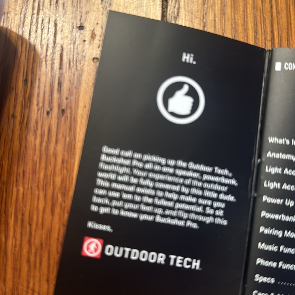 Outdoor tech speaker- flashlight - power source - Picture 4 of 4